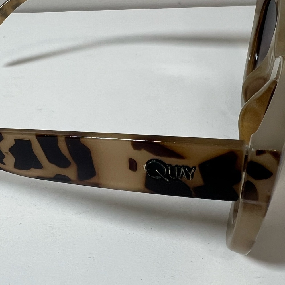 QUAY x SHAY Jinx Nomadchic Mitchell Sunglasses Desert Leopard MCM Glasses EUC - Picture 7 of 11
